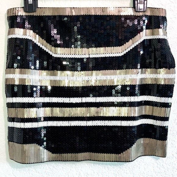 Express Sequins Gold Black Mini Skirt Size Small - Picture 2 of 6